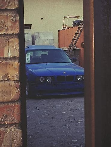 е34 e34 34: BMW 5 series: 1992 г., Седан — 1