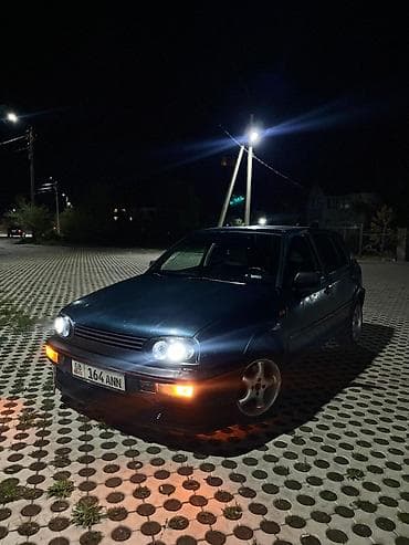 электрокар фольксваген: Volkswagen Golf: 1994 г., 2.8 л, Ручные, Бензин, Хэтчбэк — 1
