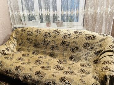 Кресла: Раскладной диван, Б/у — 2