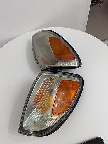Комплект поворотников Lexus 2000 г.