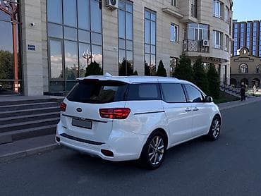 полики карнивал: Kia Carnival: 2019 г., 2.2 л, Автомат, Дизель, Минивэн — 3