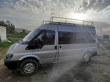кватро бишкек: Ford Transit: 2004 г., 2.4 л, Кол менен иштөөчү, Дизель, Бус — 3