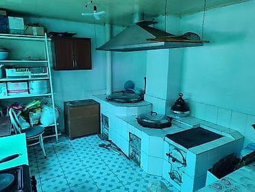дом на дереве: Продается жилой дом с закрытым двором и большим навесом из — 5