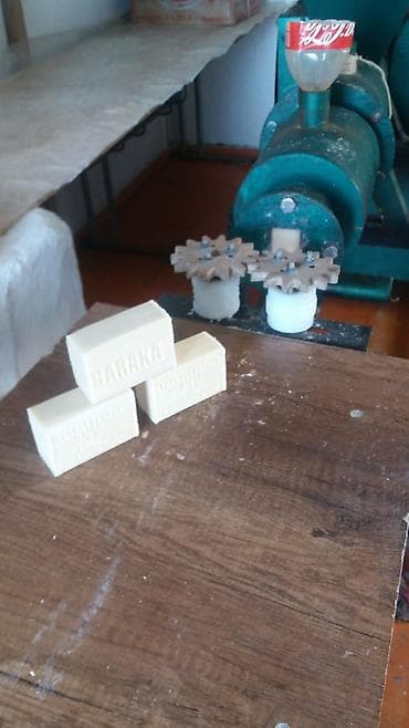 мылный станок: Пресс-экструдер для производства брускового мыла Описание: - — 4