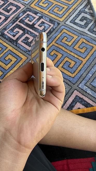 samsung s10e цена: Samsung Galaxy S10e, 128 ГБ, цвет - Белый — 5