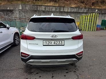haval m6: Hyundai Santa Fe: 2019 г., 2 л, Автомат, Бензин, Кроссовер — 4