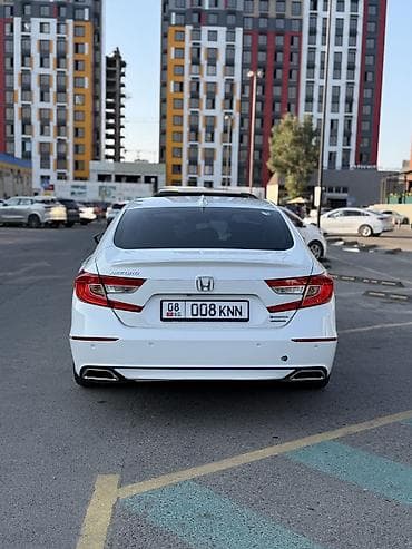 Honda Accord: 2019 г., 2 л, Вариатор, Гибрид, Седан — 7