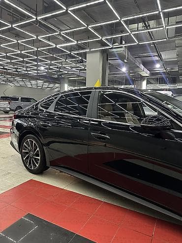 Продажа авто: Hyundai Sonata: 2020 г., 2 л, Автомат, Бензин, Седан — 4
