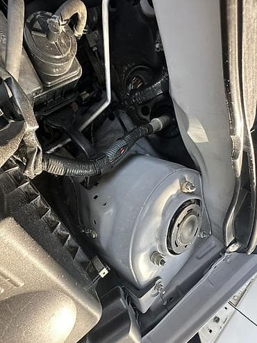 замок ачкыч: Toyota Allex: 2003 г., 1.5 л, Автомат, Бензин, Хетчбек — 5