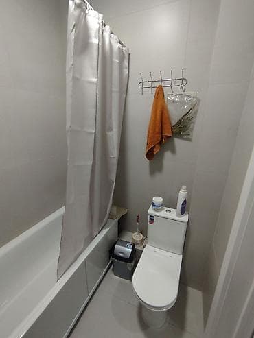 сполный гарнитура: Зал, кухня, санузел, прихожая Описание комплекта: Сдается 1 комнатная — 10