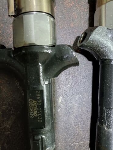 Форсунки тайота Авенсис d4d дизель