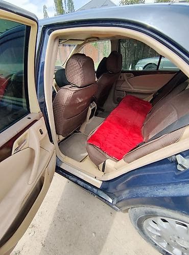 mers 210: Mercedes-Benz E-Class: 2001 г., 2.2 л, Автомат, Дизель, Седан — 5