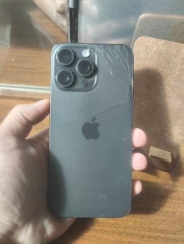 Техника и электроника: IPhone 15 Pro Max, Б/у, 256 ГБ, Графит, Зарядное устройство — 8