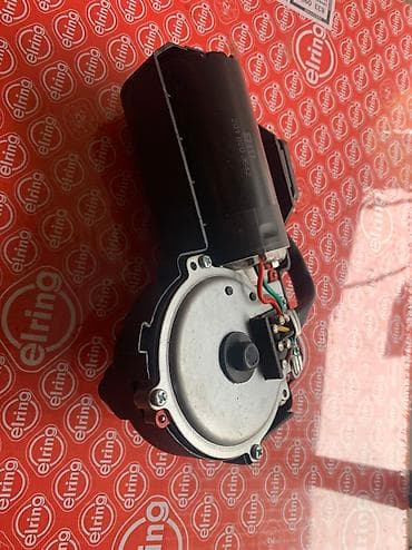 190: Mercedes-Benz, Новый, Аналог — 1