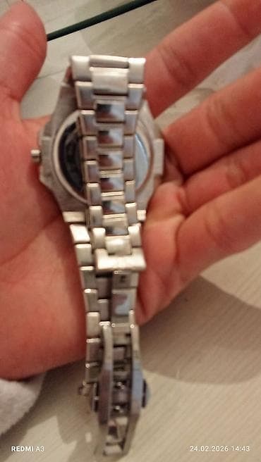 Сумки: Часы Patek Philippe Nautilus, стальной корпус и браслет. - Корпус — 4