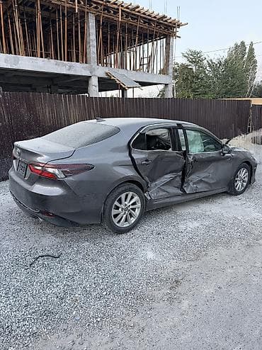 шока 06: Toyota Camry: 2021 г., 2.5 л, Автомат, Бензин, Седан — 5