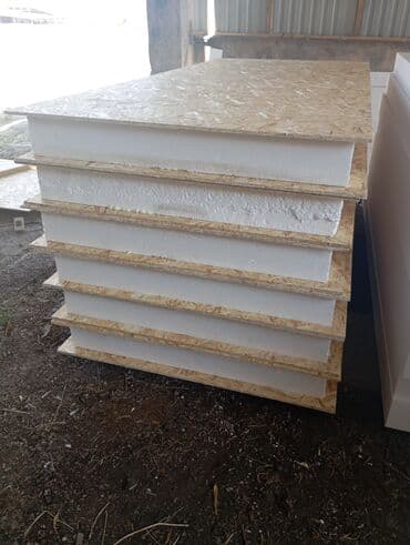 СИП-панель, состоящая из двух листов ориентированно-стружечной плиты