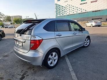 honda civic 2005: Honda Edix: 2005 г., 2 л, Автомат, Бензин, Минивэн — 6