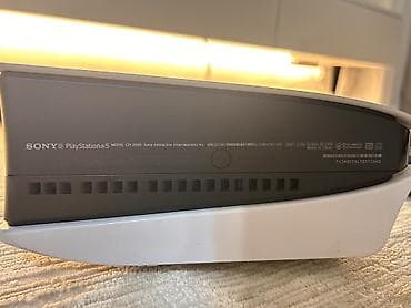 Видеоигры и приставки: Продается Sony PlayStation 5 Slim в самом лучшем состоянии вообще не — 5