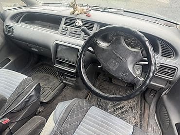 step 2: Honda Odyssey: 1998 г., 2.3 л, Автомат, Бензин, Минивэн — 4