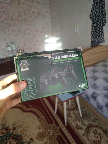 x box series: Игровой комплект Game Stick Lite + 2.4G Wireless Controller Gamepad — 1