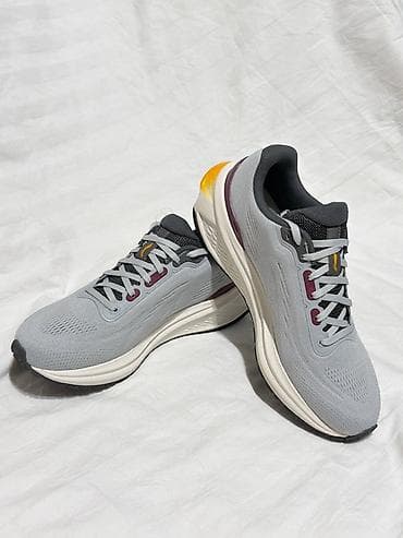 адидас шлепки: Мужские кроссовки, 40, 41, 42, Anta, Новый, цвет - Серый, Самовывоз, Платная доставка — 7