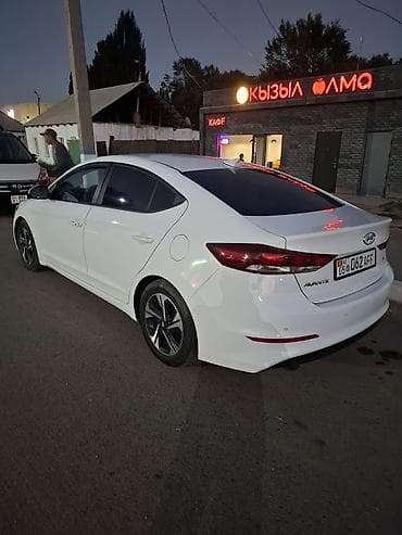 Hyundai Avante: 2018 г., 1.6 л, Автомат, Бензин, Седан — 2