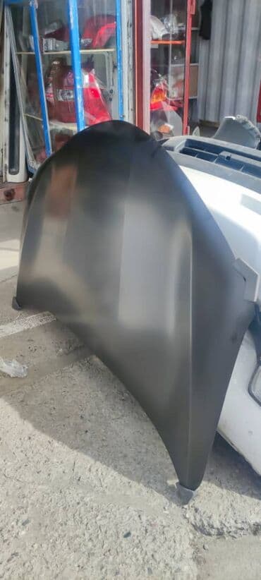 Капот : camry 2018год. V-70. Товар в наличии. Качество отличное