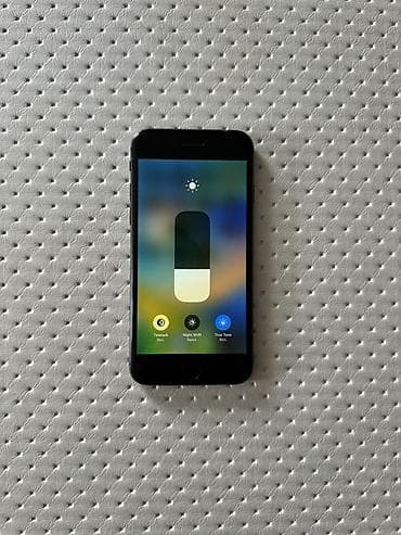 IPhone 8, Б/у, 64 ГБ, Черный, 100 % at lalafo.kg IPhone 8, Б/у, 64 ГБ, Черный, 100 %