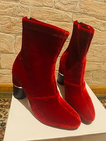 Угги: Продаю абсолютно новые деми сапоги ! Размер 37-37,5 Подойдут как и на — 1