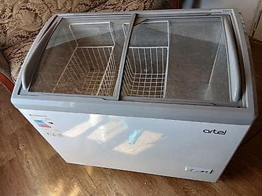 Морозильный ларь Artel с раздвижными стеклянными крышками