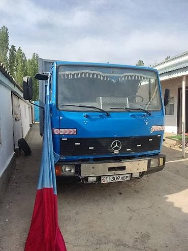 mercedes 711: Грузовик, Mercedes-Benz, Стандарт, Б/у — 1