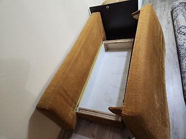 офисный диван: Прямой диван, Б/у — 5