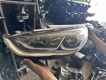 Передняя левая фара Hyundai 2019 г., Б/у, Оригинал