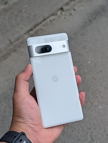 Google Pixel 7, Б/у, 128 ГБ, цвет - Белый, 1 SIM, eSIM