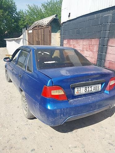 Daewoo Nexia: 2011 г., 1.5 л, Механика, Бензин, Седан