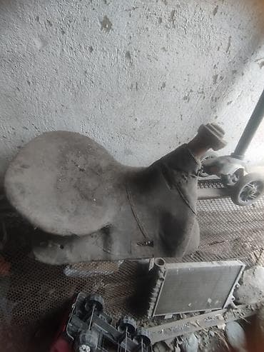 беде прес тюк: Седло для лошади, классической формы с лукой и стременем — 2