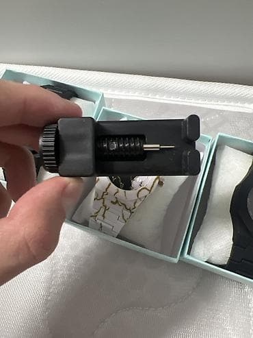 саат колго: Часы с арабскими цифрами и инструментом который укорачивает часы под — 2