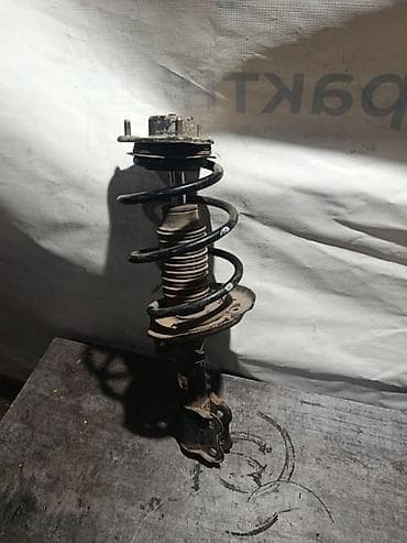 Передний амортизатор Hyundai 2009 г., Оригинал