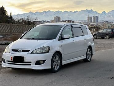 куплю дом на колёсах: Toyota Ipsum: 2004 г., 2.4 л, Автомат, Бензиновая, Минивэн — 3