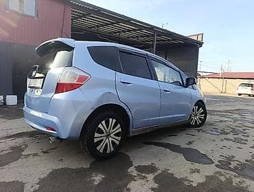 2008: Honda Fit: 2008 г., 1.5 л, Автомат, Бензин, Хэтчбэк — 3
