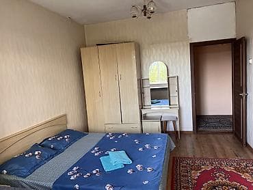 продаю квартиру карпинка: 2 комнаты, Душевая кабина, Постельное белье, Кондиционер — 5