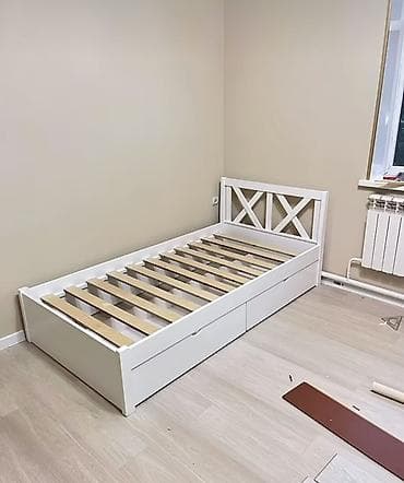 Үй жана бакча: Бир кишилик керебет, Сактоо кутусу менен, узуну - 200 см — 1