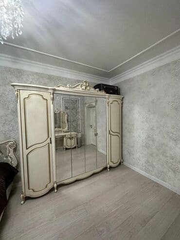 стол письменный тумбочка: Спальный гарнитур в классическом стиле Состав: - Двуспальная кровать — 3