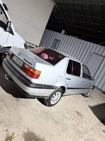 Унаа сатуу: Volkswagen Vento: 1994 г., 1.8 л, Кол менен иштөөчү, Бензин, Седан — 3