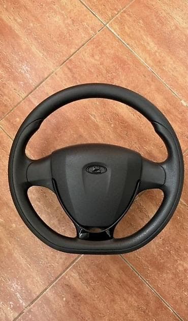 салон на ниву: Руль ВАЗ (LADA) 2015 г., Б/у, Оригинал — 1
