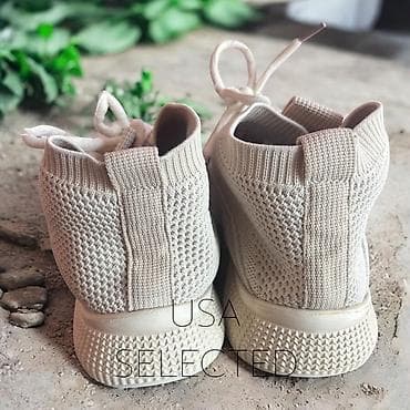 купить шлепанцы женские: Кроссовки, 36, Б/у, цвет - Бежевый, Самовывоз, Платная доставка — 4