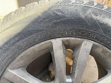 Шины и диски: Зимнее колесо в сборе: шина Hakkapeliitta R (Nordman/Hankook на фото — 2