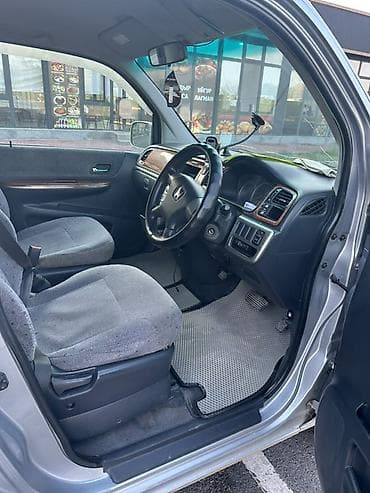 mini coper: Honda Stepwgn: 2004 г., 0.2 л, Автомат, Газ, Минивэн — 9