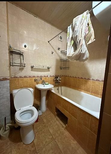 Кыймылсыз мүлк: 2 бөлмө, Кыймылсыз мүлк агенттиги, Чогуу жашоосу жок, Толугу менен эмереги бар — 6